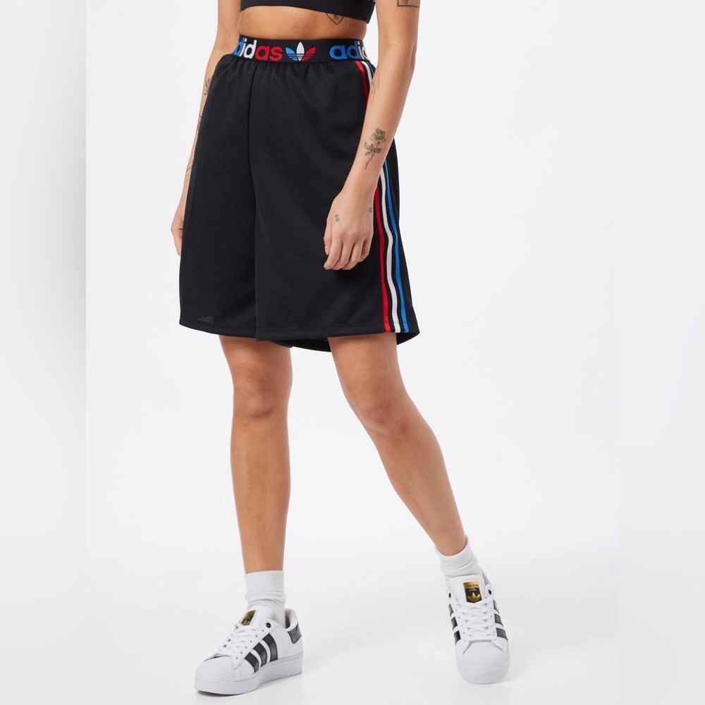 NWT Adidas Adicolor Black USA Tricolor Primeblue Long Shorts